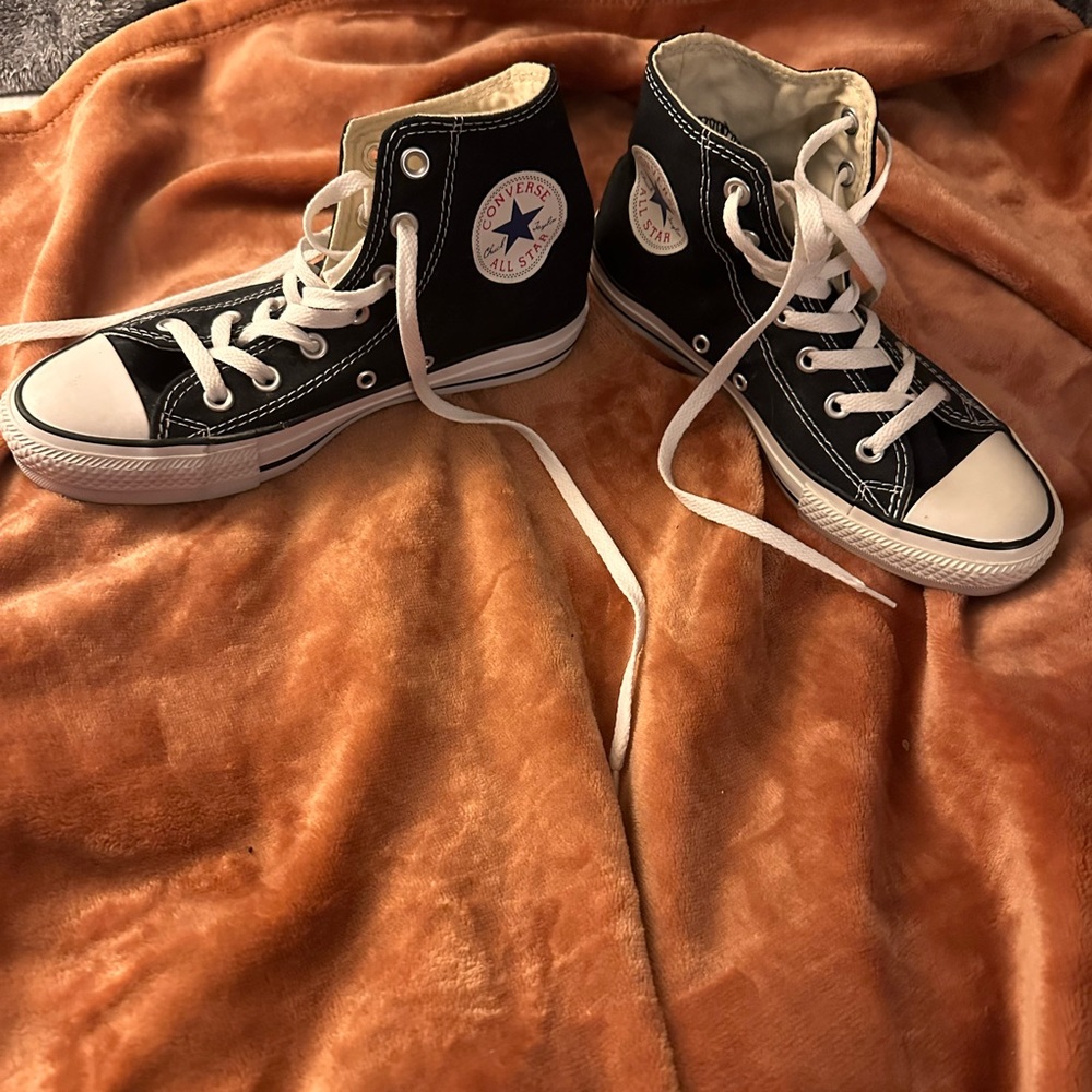 Women’s converse high top sneakers